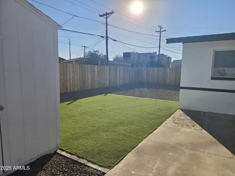 1835 E Atlanta Ave, Phoenix, AZ 85040 photo 3