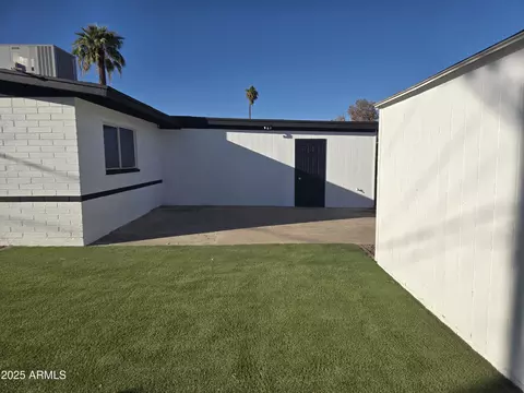 1835 E Atlanta Ave, Phoenix, AZ 85040 photo 5