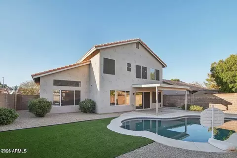 7270 W Tina Ln, Glendale, AZ 85310