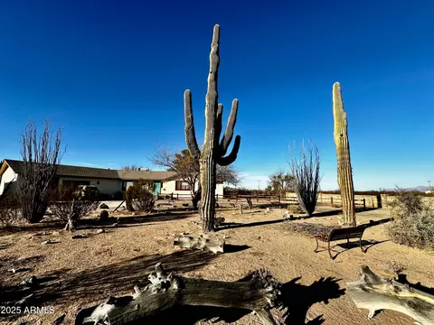 14674 W Capricorn Dr, Eloy, AZ 85131