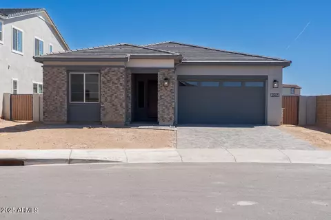 5961 S Stonecreek Blvd, Gilbert, AZ 85298