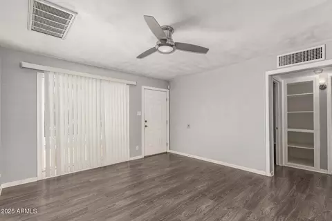 Living - 4205 N 3rd Ave, Phoenix, AZ 85013 photo 3 of 5