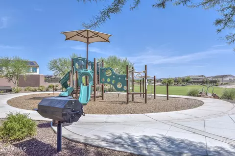 17173 W Oberlin Way, Surprise, AZ 85387