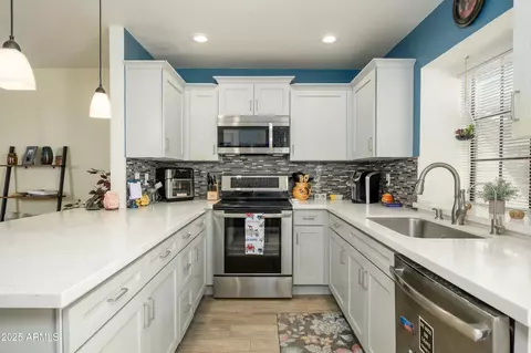 921 W University Dr #1143, Mesa, AZ 85201