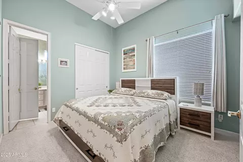 4503 E Robin Ln, Phoenix, AZ 85050 photo 48