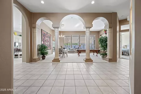 4503 E Robin Ln, Phoenix, AZ 85050 photo 5