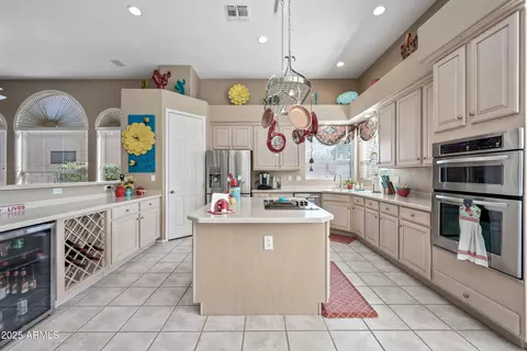 4503 E Robin Ln, Phoenix, AZ 85050 photo 19