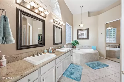 4503 E Robin Ln, Phoenix, AZ 85050 photo 43