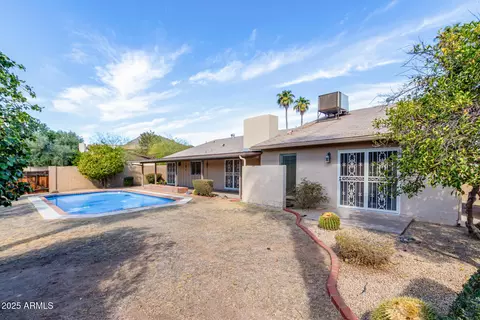 Exterior - 2301 E Christy Dr, Phoenix, AZ 85028 photo 7 of 9
