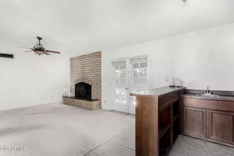 Living - 2301 E Christy Dr, Phoenix, AZ 85028 photo 7 of 9