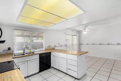 Other - 2301 E Christy Dr, Phoenix, AZ 85028 photo 2 of 9