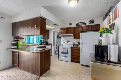 3262 Enid Ave, Mesa, AZ 85204 photo 2