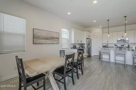 Dining - 2049 W Burnside Trl W, Phoenix, AZ 85085 photo 4 of 4