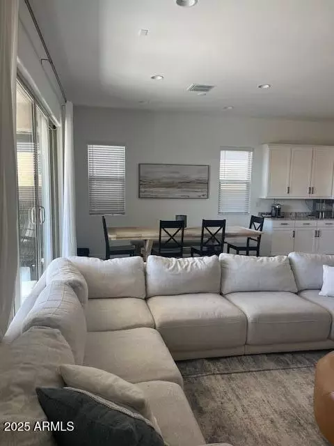 Dining - 2049 W Burnside Trl W, Phoenix, AZ 85085 photo 1 of 4