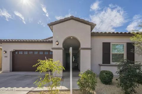 2049 W Burnside Trl W, Phoenix, AZ 85085