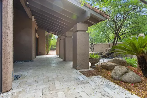 Exterior - 4448 E Camelback Rd #16, Phoenix, AZ 85018 photo 16 of 31