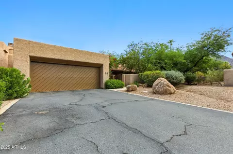 Exterior - 4448 E Camelback Rd #16, Phoenix, AZ 85018 photo 14 of 31