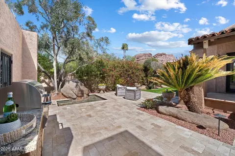 4448 E Camelback Rd #16, Phoenix, AZ 85018