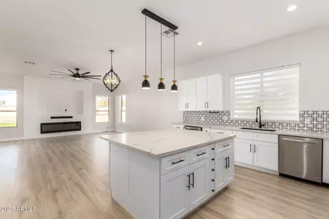 730 E Tanya Trl, Phoenix, AZ 85086 photo 21