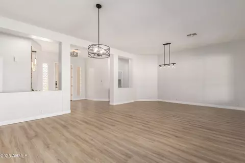 730 E Tanya Trl, Phoenix, AZ 85086 photo 12