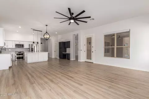730 E Tanya Trl, Phoenix, AZ 85086 photo 16