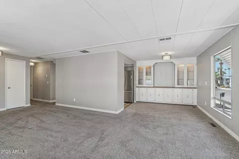 2050 W Dunlap Ave #R253, Phoenix, AZ 85021