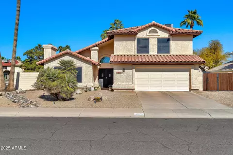 4530 E Vista Dr, Phoenix, AZ 85032 photo 2