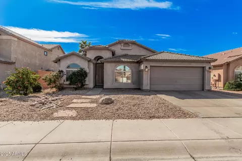 4325 E Cedarwood Ln, Phoenix, AZ 85048