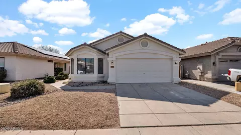 3823 W Tonopah Dr, Glendale, AZ 85308