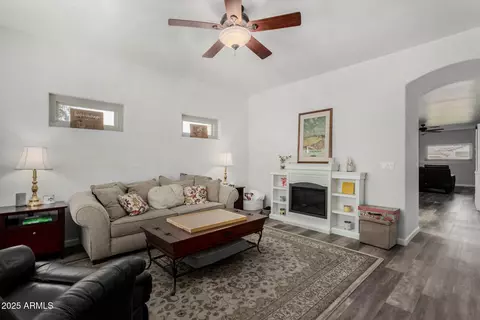 3426 Elgin St, Gilbert, AZ 85295 photo 8
