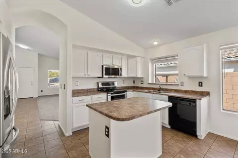 6121 S Ruby Dr, Chandler, AZ 85249 photo 15