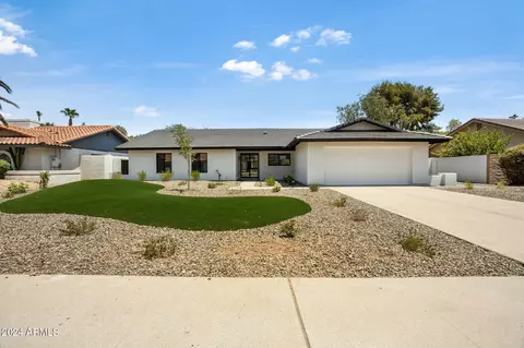 7624 E Charter Oak Rd, Scottsdale, AZ 85260