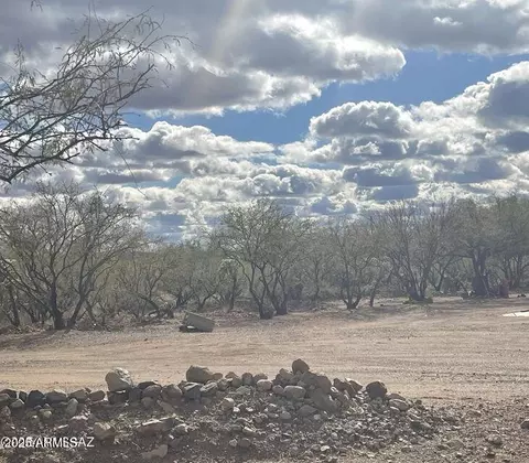 1732 Avenida Pastor -- #13, Rio Rico, AZ 85648