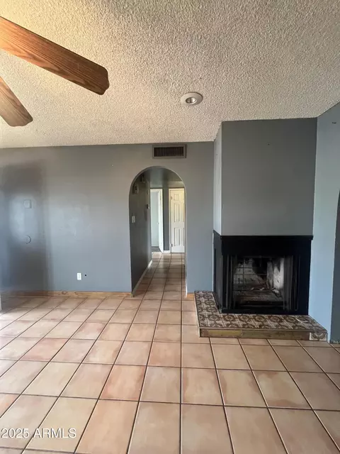 4537 E Hidalgo Ave, Phoenix, AZ 85040 photo 7