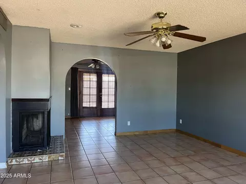 4537 E Hidalgo Ave, Phoenix, AZ 85040 photo 6