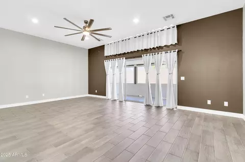 Living - 7006 E Jensen St #33, Mesa, AZ 85207 photo 2 of 6