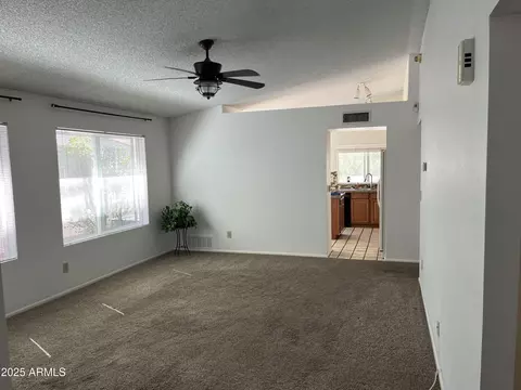 4335 E Monte Way, Phoenix, AZ 85044 photo 7