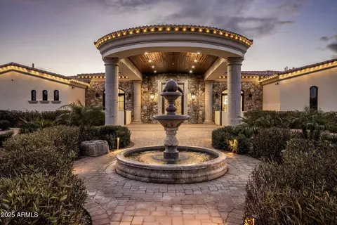 5508 N Quail Run Rd, Paradise Valley, AZ 85253