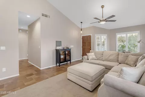 1229 E Glenhaven Dr, Phoenix, AZ 85048 photo 7