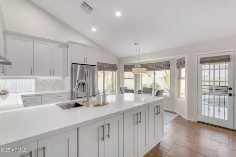1229 E Glenhaven Dr, Phoenix, AZ 85048 photo 15