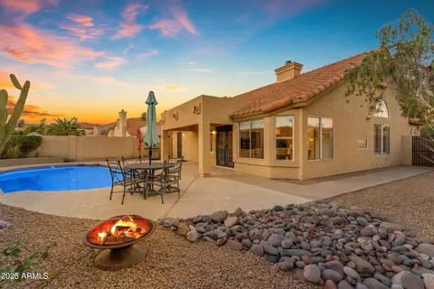 1229 E Glenhaven Dr, Phoenix, AZ 85048