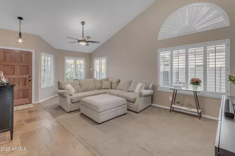 1229 E Glenhaven Dr, Phoenix, AZ 85048 photo 9