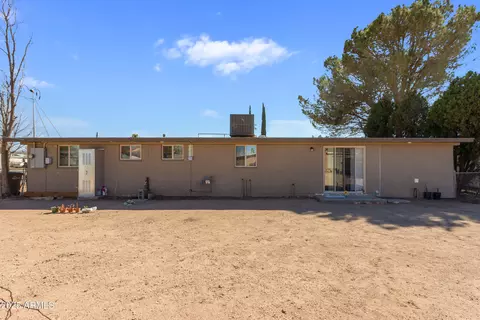 Exterior - 2128 E 8th St, Douglas, AZ 85607 photo 5 of 8
