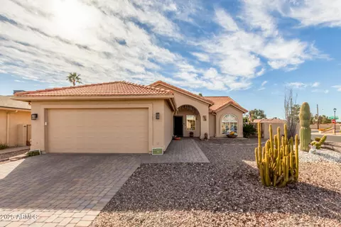 25622 S Boxwood Dr, Sun Lakes, AZ 85248