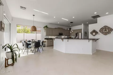 3882 E Jaguar Ave, Gilbert, AZ 85298 photo 14