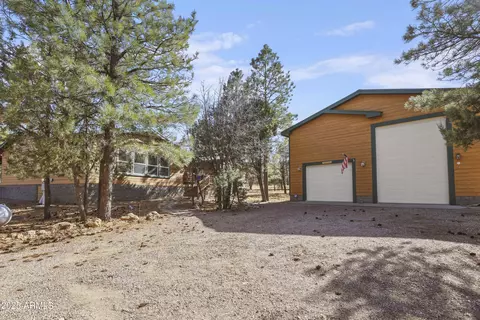 6006 Pine Needle Dr, Happy Jack, AZ 86024