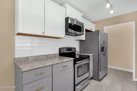 623 W Guadalupe Rd #131, Mesa, AZ 85210