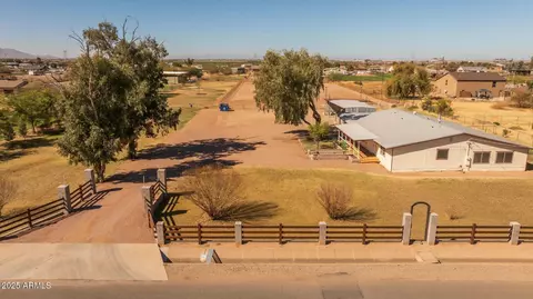 42870 N Suburban Ave, San Tan Valley, AZ 85140