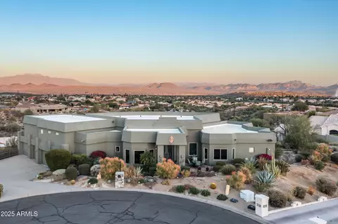 15830 Eagle Crest Rd, Fountain Hills, AZ 85268