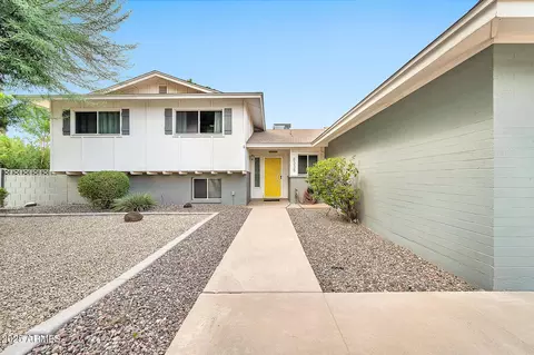 8338 E Stella Ln, Scottsdale, AZ 85250